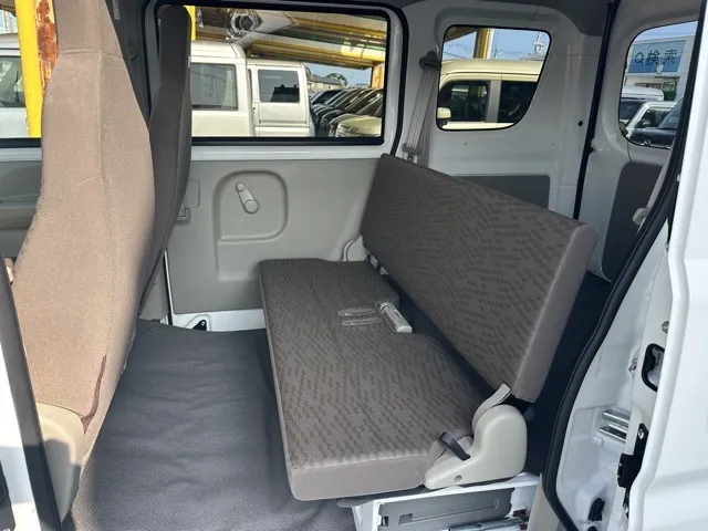 エブリイ(スズキ)スクラムバン PA 4WD 4AT届出済未使用車 4