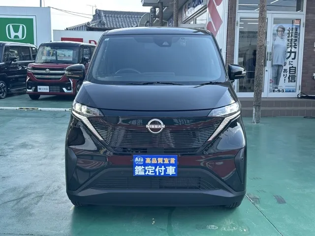 サクラ(ニッサン)X 90周年記念車中古車 27