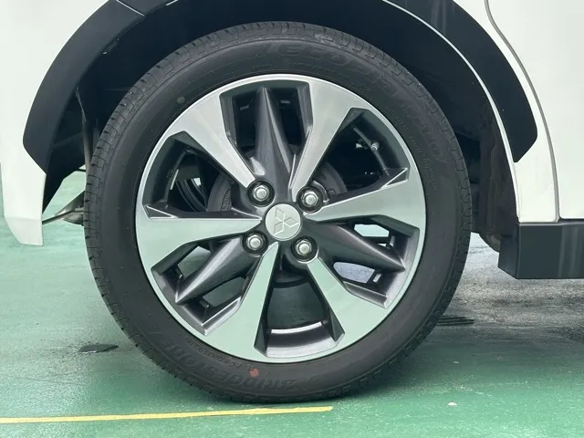 eKクロススペース(三菱)Ｔ中古車 14