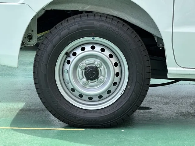 エブリイ(スズキ)スクラムバン PA 4AT届出済未使用車 12