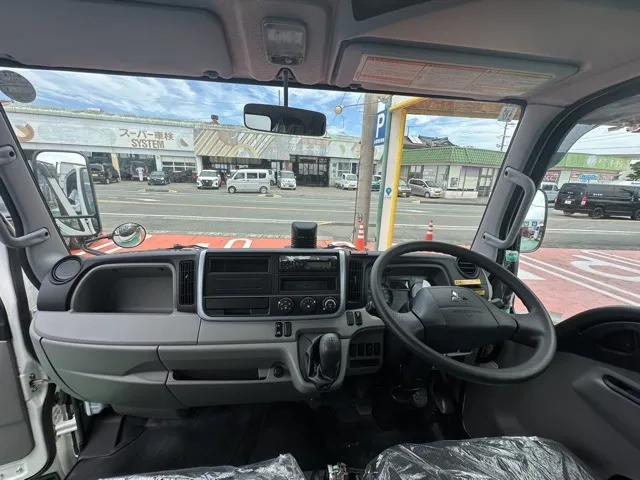 キャンター(三菱)キョウカダンプ ３ｔ中古車 4