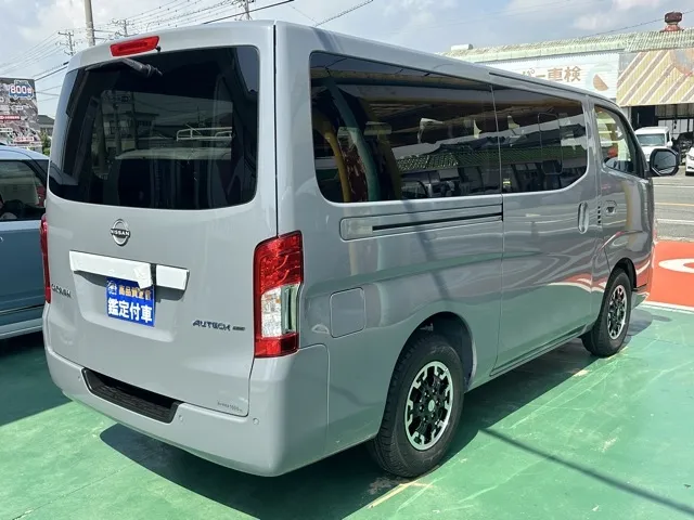 キャラバン(ニッサン)ロング オーテックラインプラス登録済未使用車 11