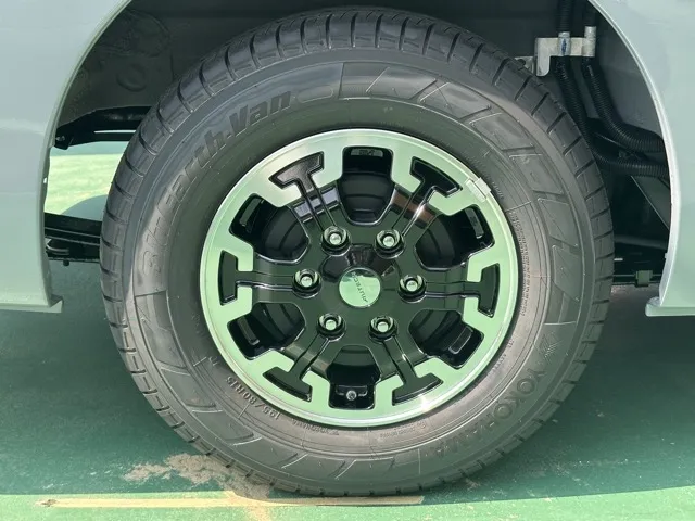 キャラバン(ニッサン)ロング オーテックラインプラス登録済未使用車 12