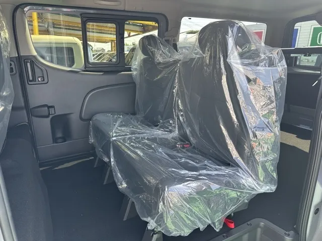 キャラバン(ニッサン)ロング オーテックラインプラス登録済未使用車 4