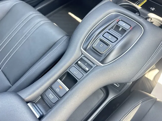 ZR-V(ホンダ)e：HEV Z中古車 24
