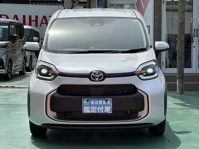 シエンタ(トヨタ)ハイブリッドZ 7人乗り登録済未使用車 25