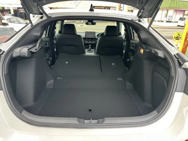 シビック(ホンダ)RS 6MT登録済未使用車 9