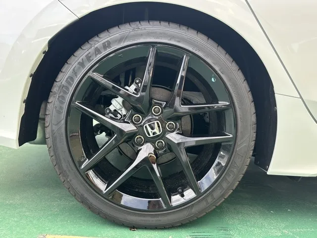 シビック(ホンダ)RS 6MT登録済未使用車 11