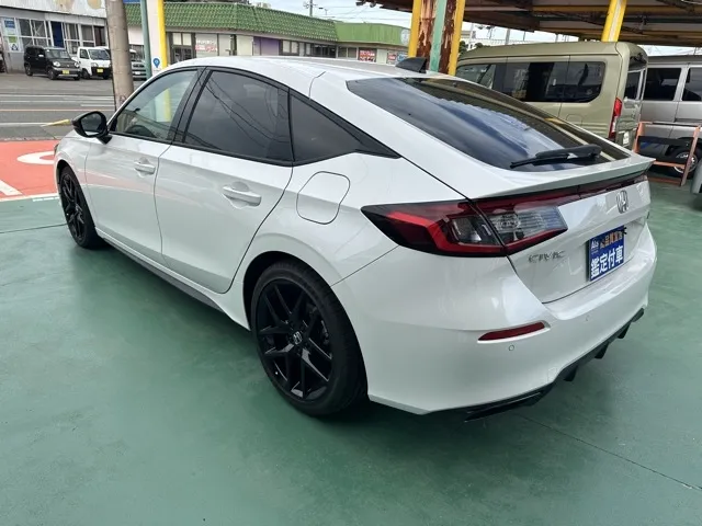 シビック(ホンダ)RS 6MT登録済未使用車 2
