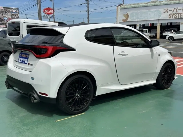 GRヤリス(トヨタ)RC ４WD AT中古車 9