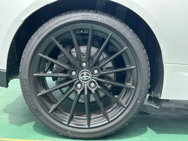 GRヤリス(トヨタ)RC ４WD AT中古車 10