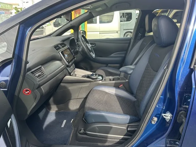 リーフ(ニッサン)オーテック中古車 3