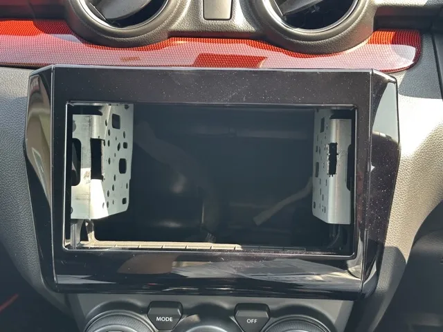 スイフト(スズキ)ベースグレード　セーフティサポート MT中古車 16