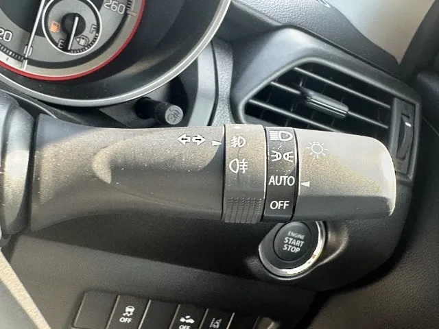 スイフト(スズキ)ベースグレード　セーフティサポート MT中古車 17
