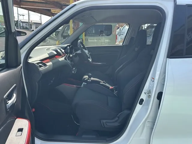スイフト(スズキ)ベースグレード　セーフティサポート MT中古車 3