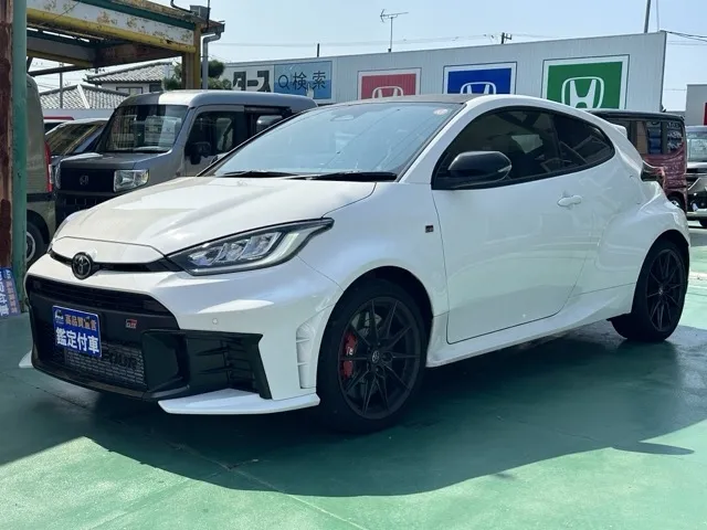 GRヤリス(トヨタ)RZ ハイパフォーマンス 4WD AT中古車 1