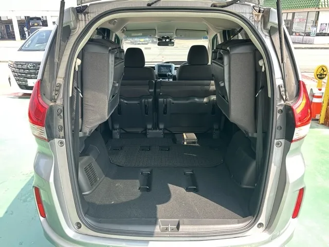 フリード(ホンダ)G  LEDヘッドライト 7人乗中古車 9
