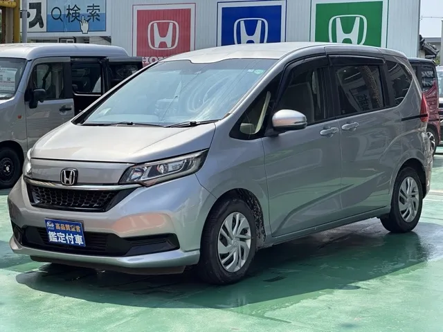 フリード(ホンダ)G  LEDヘッドライト 7人乗中古車 1