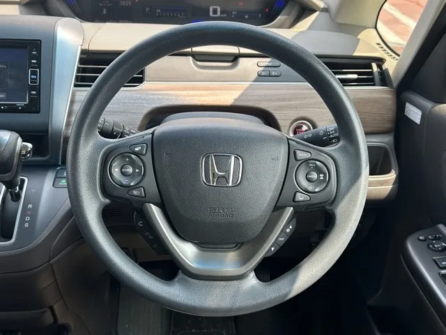 フリード(ホンダ)G  LEDヘッドライト 7人乗中古車 7