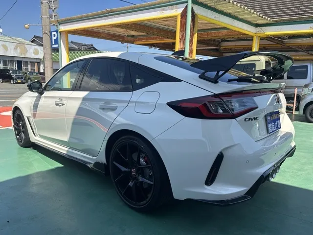 シビック(ホンダ)タイプR登録済未使用車 2