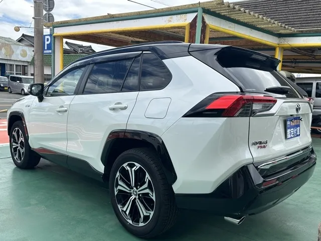 ＲＡＶ４(トヨタ)ブラックトーン 4WD中古車 2