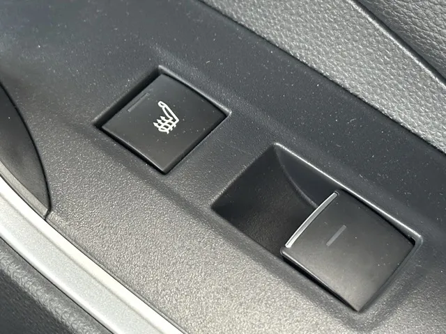 ＲＡＶ４(トヨタ)ブラックトーン 4WD中古車 8