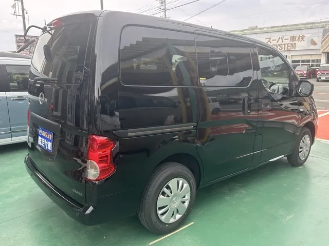 バネット(ニッサン)GX登録済未使用車 11