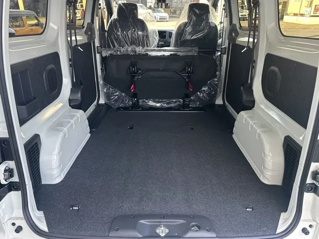 バネット(ニッサン)GX登録済未使用車 9