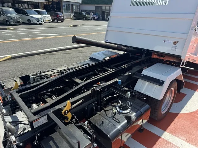 キャンター(三菱)３ｔ ローダースライドダンプ コボレーン登録済未使用車 6