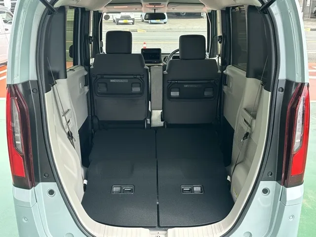 N-BOX(ホンダ)N-BOX ファッションスタイル コンフォートＰ届出済未使用車 11