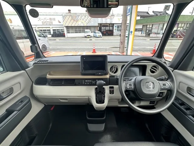 N-BOX(ホンダ)N-BOX ファッションスタイル コンフォートＰ届出済未使用車 5