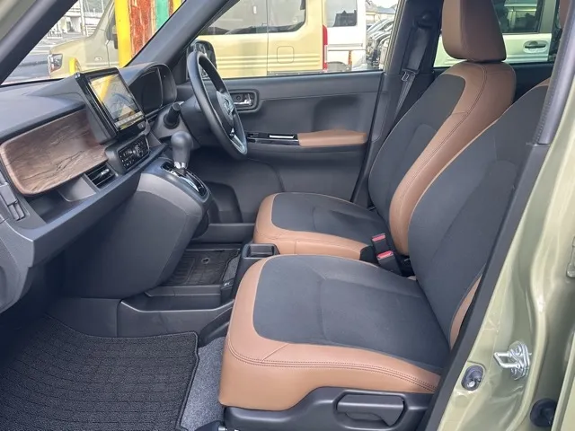 N-ONE(ホンダ)オリジナル スタイルプラスアーバン中古車 3