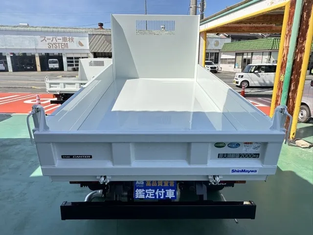 キャンター(三菱)全低床キョウカダンプ ２ｔレンタ登録済未使用車 8