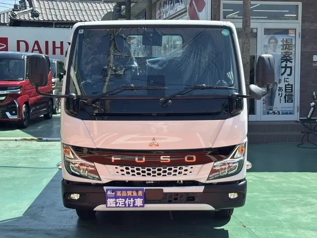キャンター(三菱)全低床 平ボディ ２ｔ登録済未使用車 27