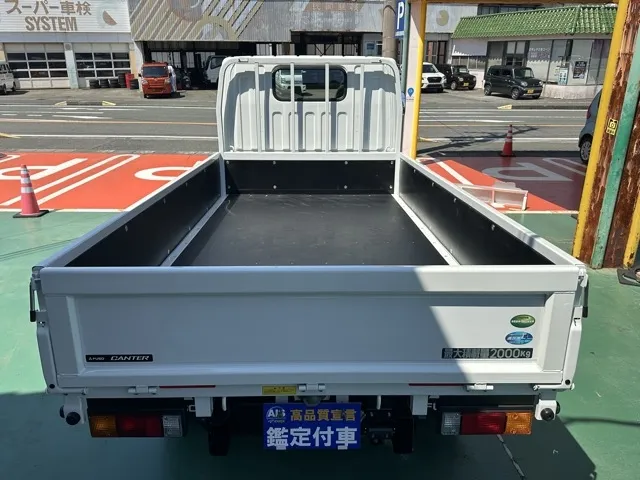 キャンター(三菱)全低床 平ボディ ２ｔ登録済未使用車 6