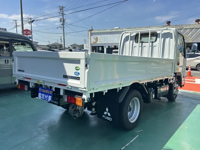 キャンター(三菱)全低床 平ボディ ２ｔ登録済未使用車 8