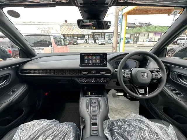 ZR-V (ホンダ)e：HEV Z ブラックスタイル登録済未使用車 5