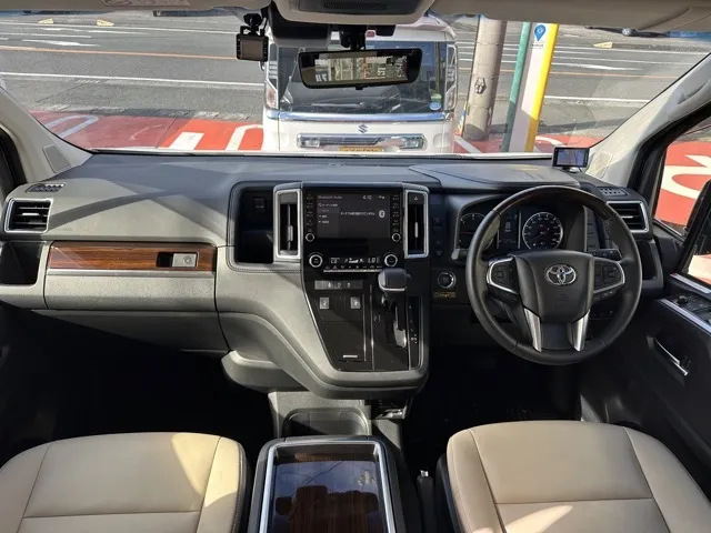 グランエース(トヨタ)G 8人中古車 10