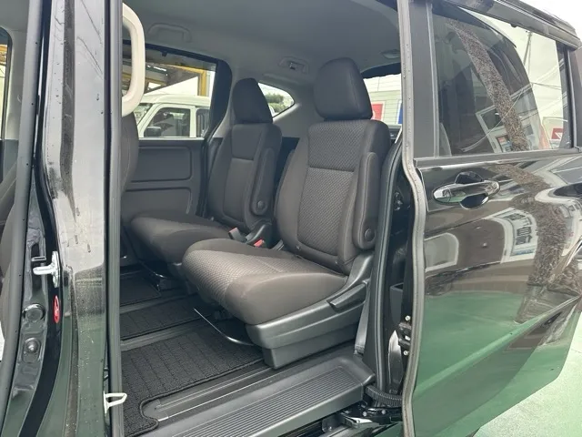 フリード(ホンダ)Gディーラ-試乗車 4