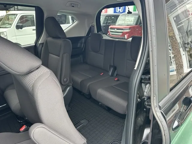 フリード(ホンダ)Gディーラ-試乗車 5