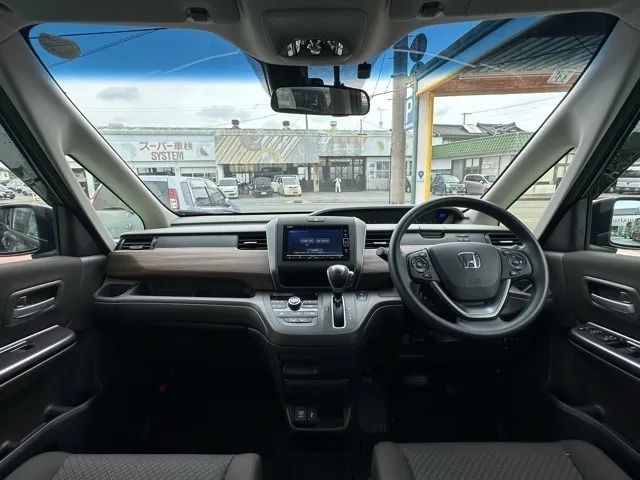 フリード(ホンダ)Gディーラ-試乗車 6