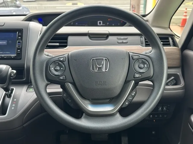 フリード(ホンダ)Gディーラ-試乗車 7