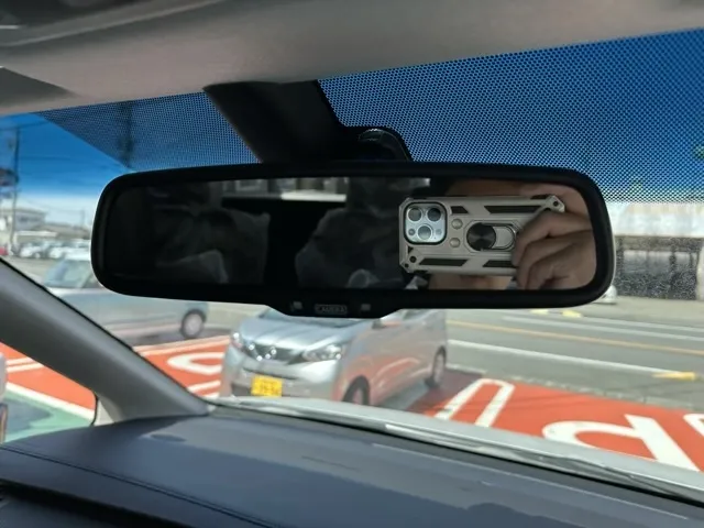 デリカD:5(三菱)シャモニー ナビ取付PKGアラビュー登録済未使用車 18