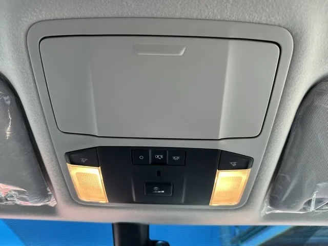 デリカD:5(三菱)シャモニー ナビ取付PKGアラビュー登録済未使用車 23