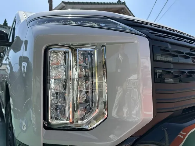 デリカD:5(三菱)シャモニー ナビ取付PKGアラビュー登録済未使用車 26