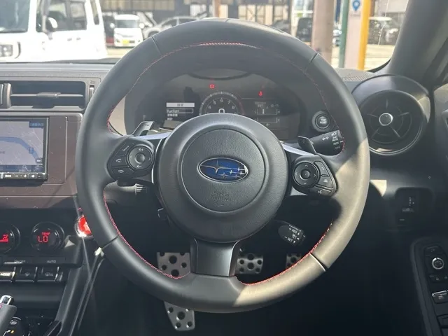 BRZ(スバル)STIスポーツ AT中古車 5