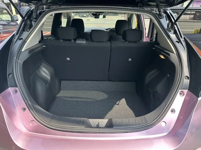 リーフ(ニッサン)Ｘ中古車 9