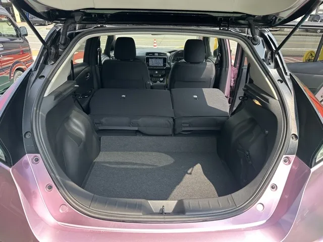 リーフ(ニッサン)Ｘ中古車 10