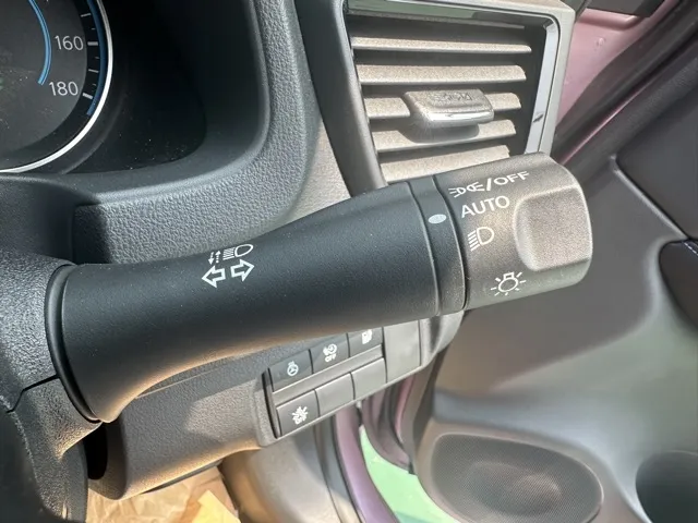 リーフ(ニッサン)Ｘ中古車 16