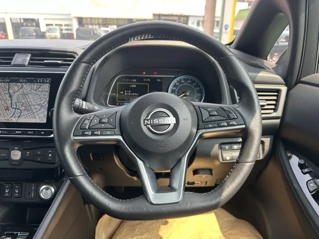 リーフ(ニッサン)Ｘ中古車 8